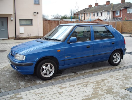 Камеры заднего вида для автомобилей Skoda Felicia